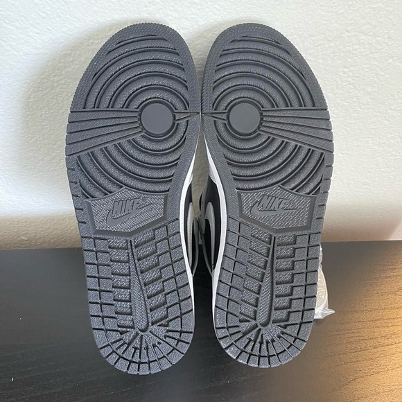 Jordan 1 shadow 2.0 men’s size 9 - Picture 5 of 7